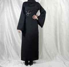 Taş Detaylı Siyah Elbise